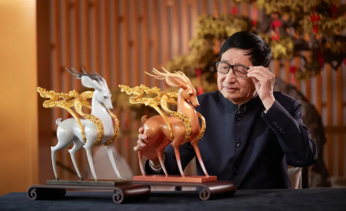 九运中国鹿创作大师“朱炳仁”亮相巴黎开创铜雕新流派的艺术先驱
